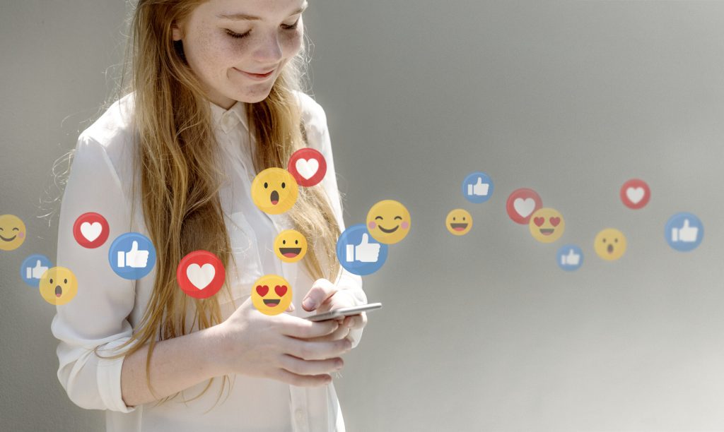 AL TIRO-¿CÓMO POSICIONAR MI EMPRESA EN REDES SOCIALES-03